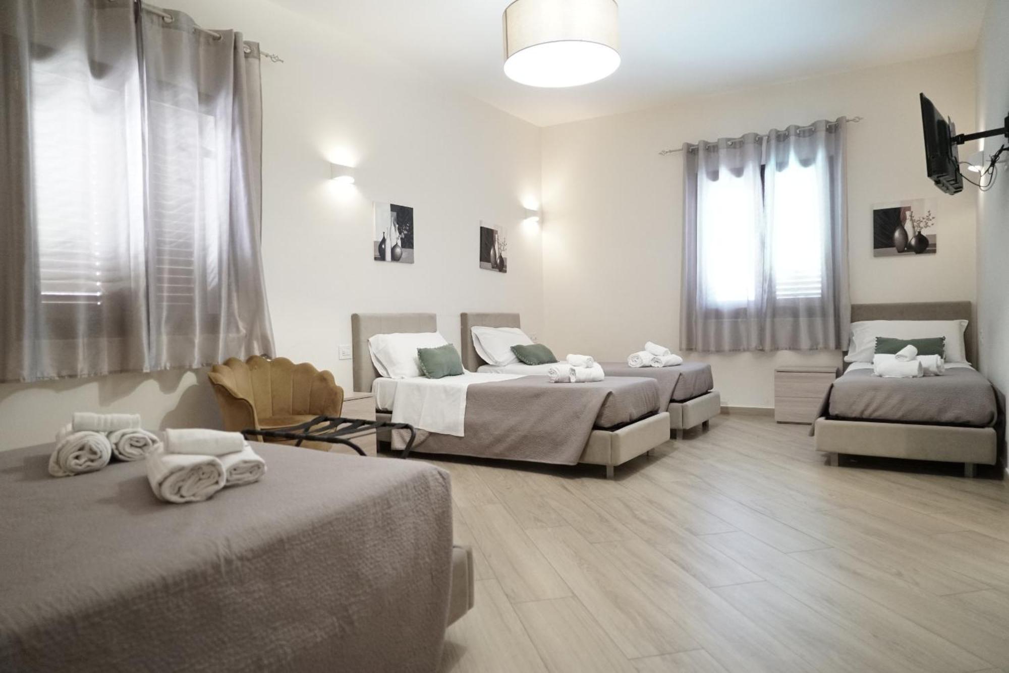 Deluxe Family Room