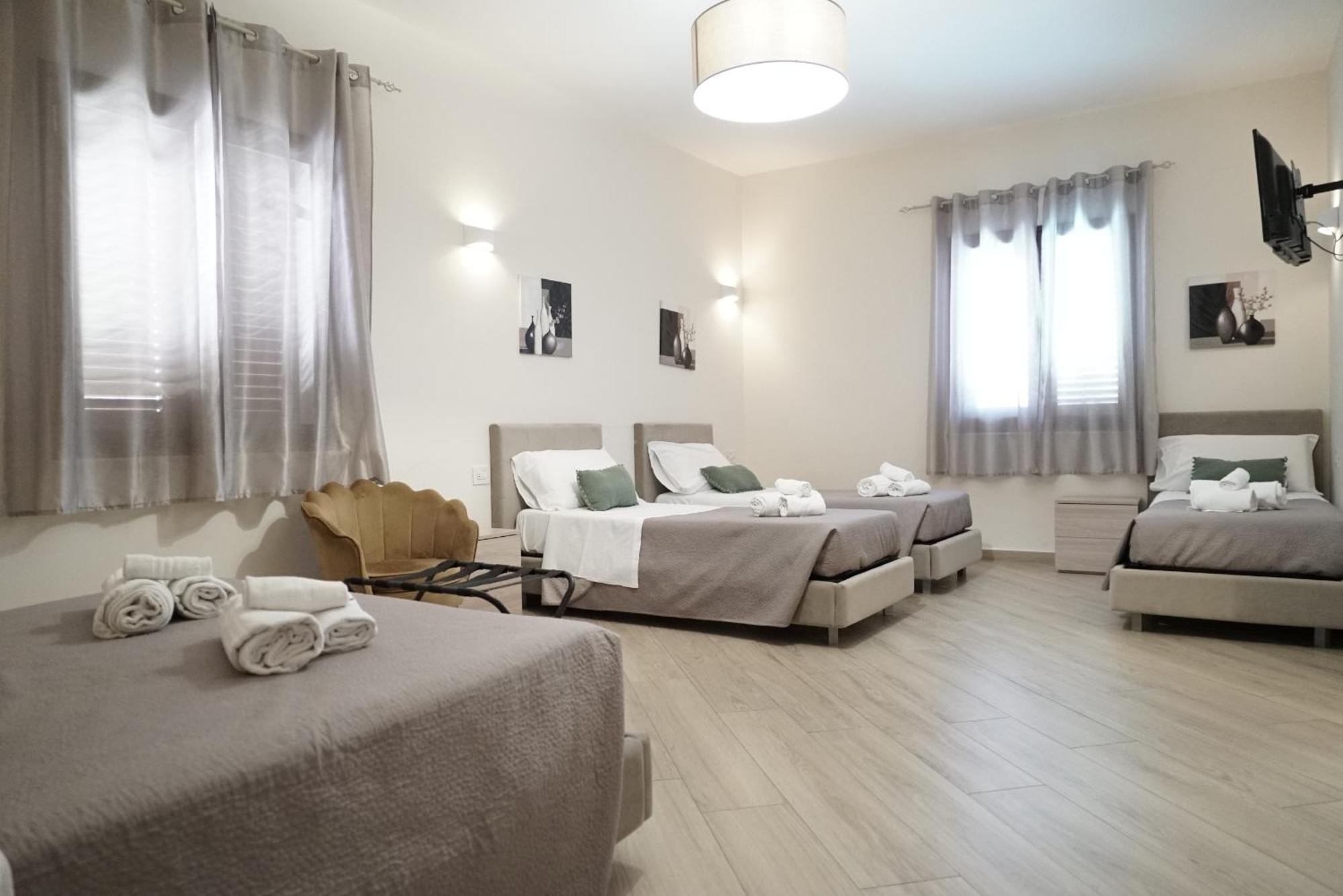 Deluxe Family Room